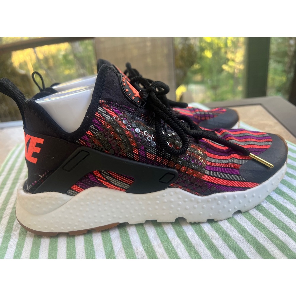 Nike Air Huarache Run SE Multi-Color Striped Sequin Sneakers Black Orange White